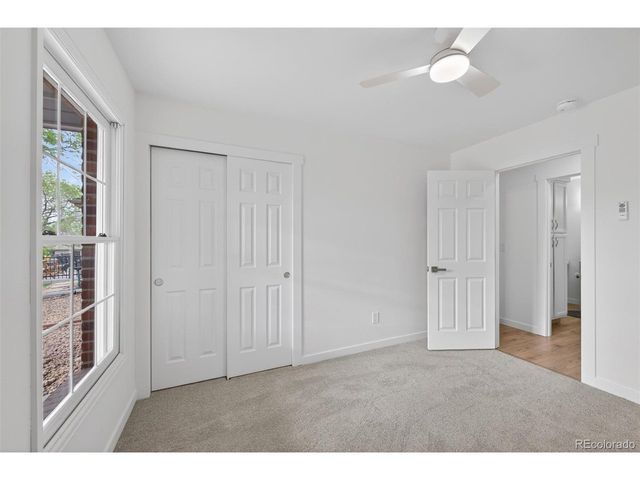 8943 Greenspointe Ln, Highlands Ranch, CO 80130