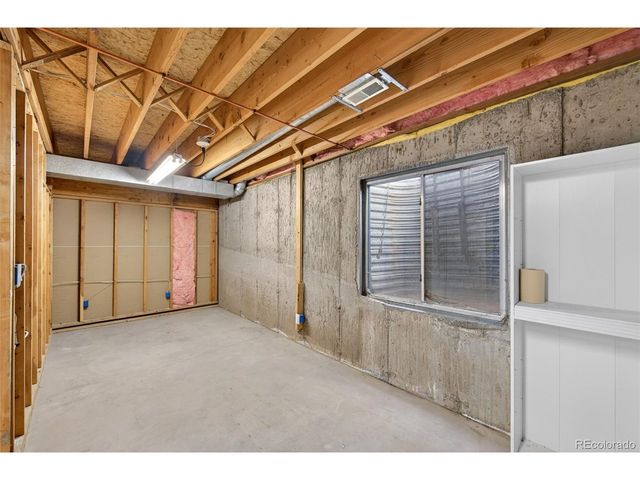 8943 Greenspointe Ln, Highlands Ranch, CO 80130