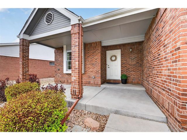 8943 Greenspointe Ln, Highlands Ranch, CO 80130