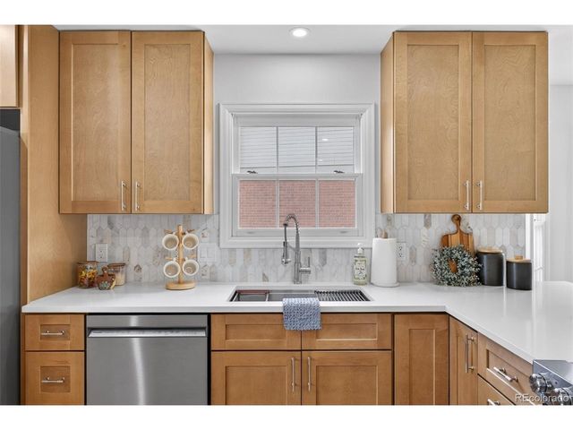 8943 Greenspointe Ln, Highlands Ranch, CO 80130