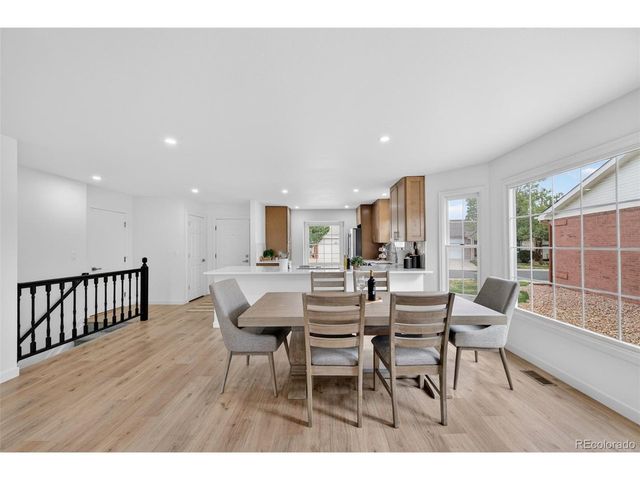 8943 Greenspointe Ln, Highlands Ranch, CO 80130