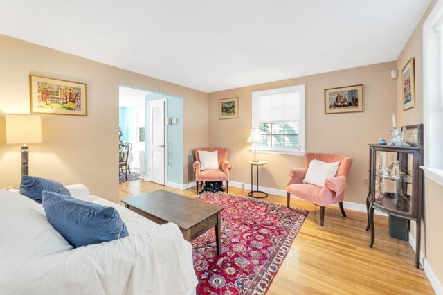 37 Leominster Rd 37, Dedham, MA 02026