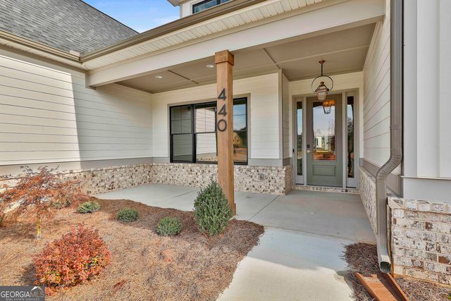 440 Seabiscuit Walk, Peachtree City, GA 30269