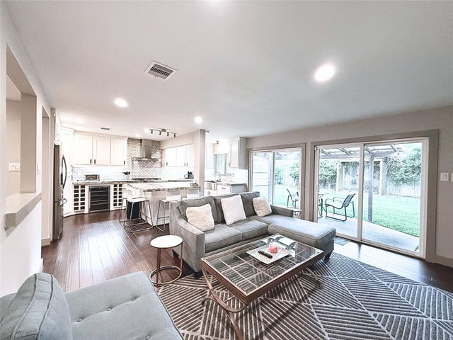 4741 Kinglet Street, Houston, TX 77035