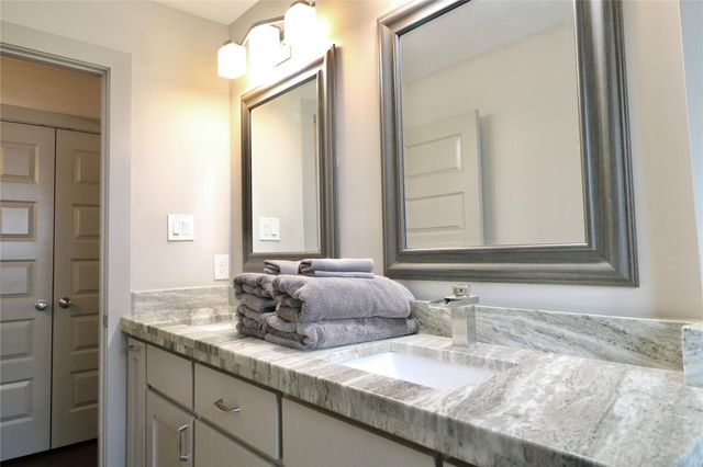 4741 Kinglet Street, Houston, TX 77035