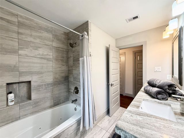 4741 Kinglet Street, Houston, TX 77035