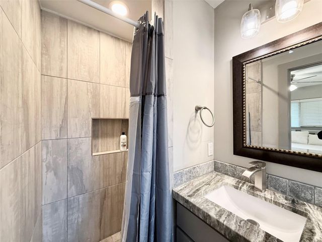 4741 Kinglet Street, Houston, TX 77035