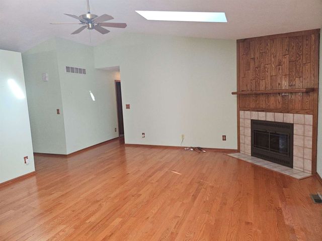 108 SEQUOYAH Court, Poplar Grove, IL 61065