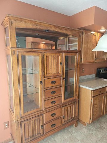 108 SEQUOYAH Court, Poplar Grove, IL 61065