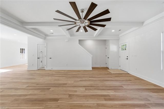 640 44th ST, Newport News, VA 23607