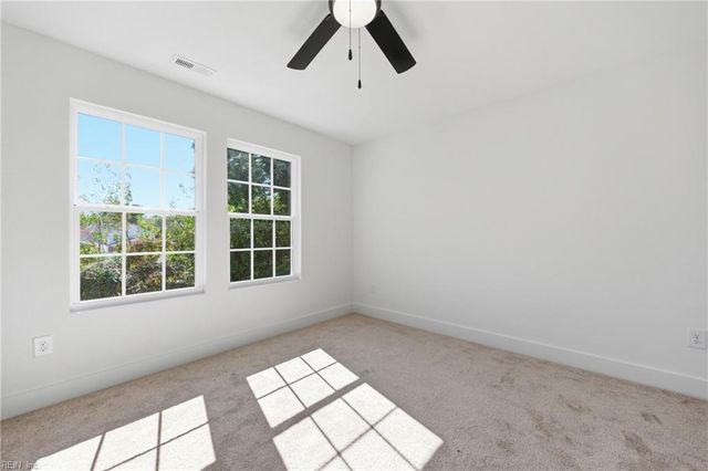 640 44th ST, Newport News, VA 23607