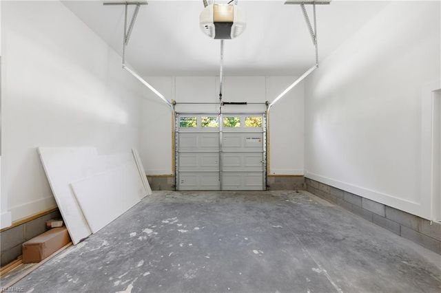 640 44th ST, Newport News, VA 23607