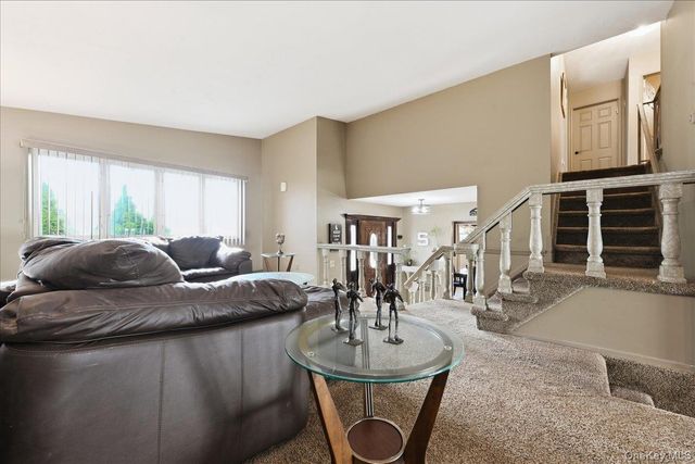 2872 Bayview Avenue, Wantagh, NY 11793