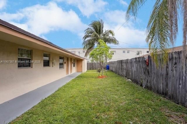 231 SW 8th Ct, Pompano Beach, FL 33060