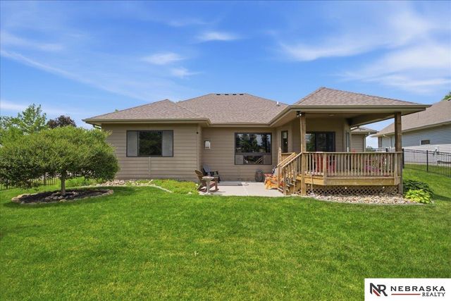 3309 Davy Jones Drive, Plattsmouth, NE 68048