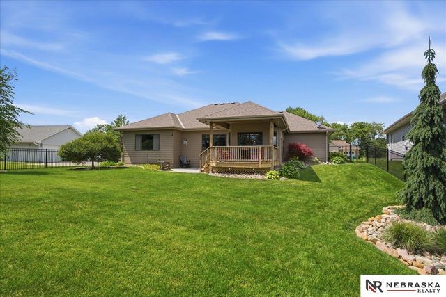 3309 Davy Jones Drive, Plattsmouth, NE 68048