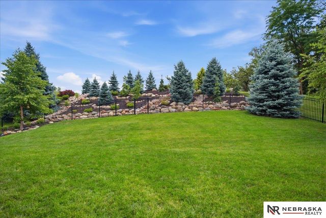 3309 Davy Jones Drive, Plattsmouth, NE 68048