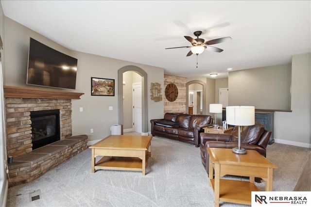3309 Davy Jones Drive, Plattsmouth, NE 68048