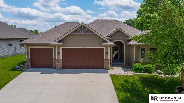 3309 Davy Jones Drive, Plattsmouth, NE 68048
