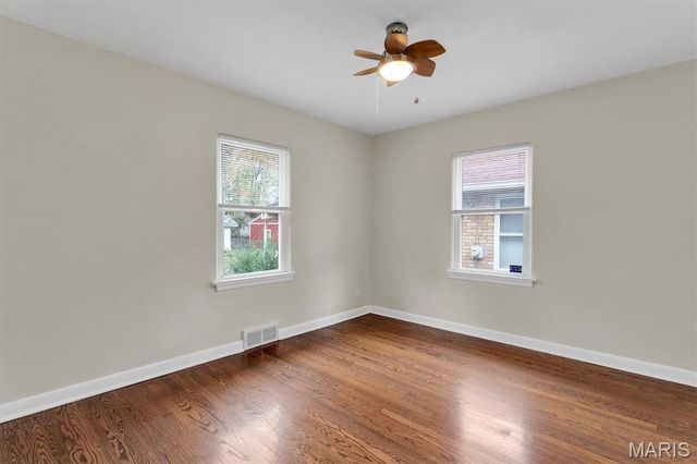 7541 Ahern Avenue, University City, MO 63130