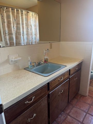 2125 W Lamar Ave, Fort Stockton, TX 79735