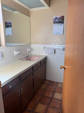 2125 W Lamar Ave, Fort Stockton, TX 79735