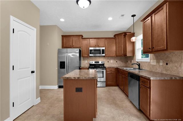 1202 Brickyard Drive, Fayetteville, NC 28306