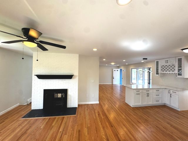 4 Bayview Circle, Watertown, CT 06795