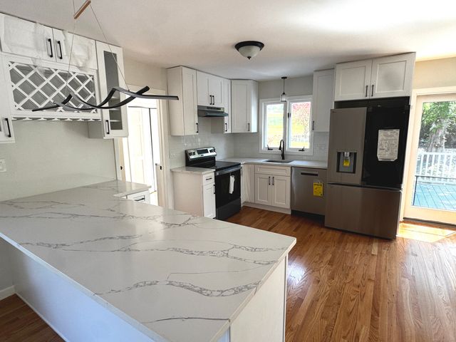 4 Bayview Circle, Watertown, CT 06795