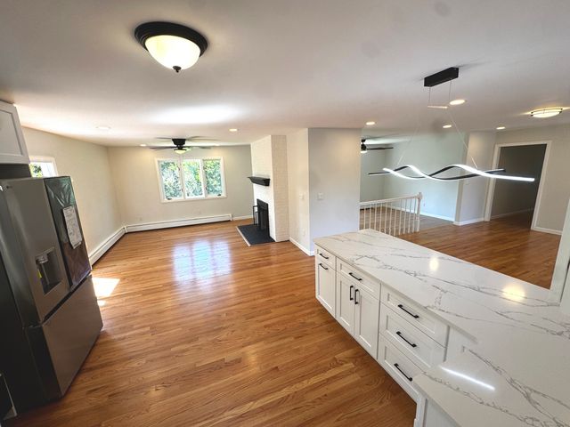 4 Bayview Circle, Watertown, CT 06795