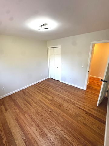4 Bayview Circle, Watertown, CT 06795