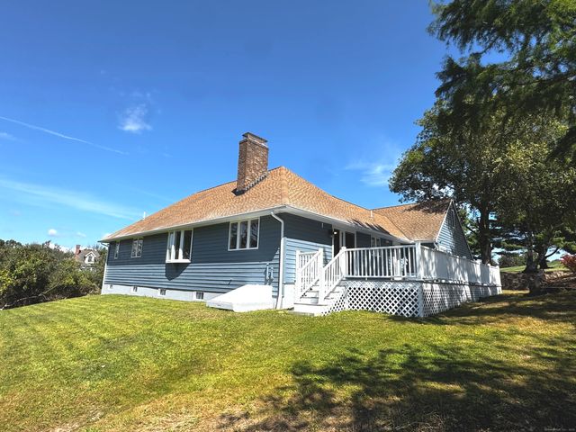 4 Bayview Circle, Watertown, CT 06795