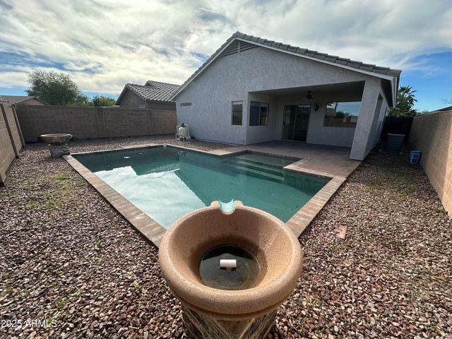 30287 N SUNRAY Drive, San Tan Valley, AZ 85143