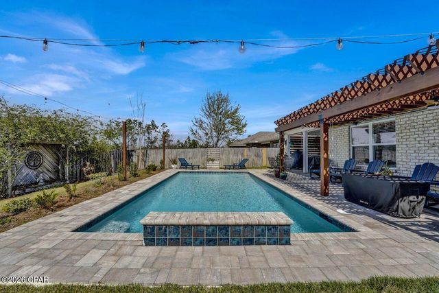 126 Drews Lane, Panama City, FL 32405