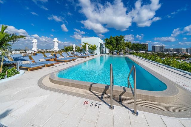 9201 E Bay Harbor Drive 302, Bay Harbor Islands, FL 33154