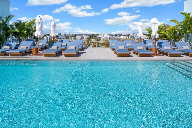 9201 E Bay Harbor Drive 302, Bay Harbor Islands, FL 33154