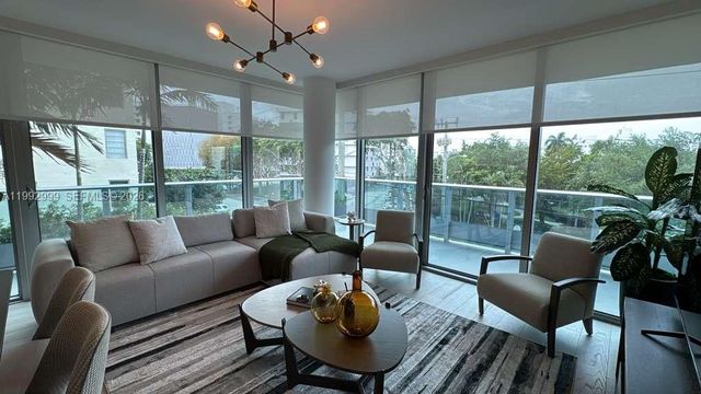 9201 E Bay Harbor Drive 302, Bay Harbor Islands, FL 33154