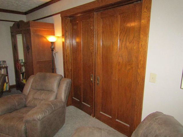 129 S 10th St., Salina, KS 67401