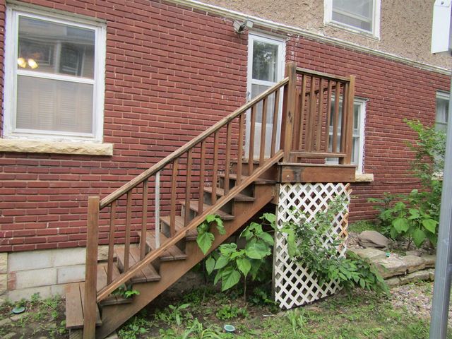 129 S 10th St., Salina, KS 67401