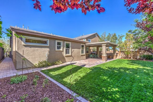 2668 Bad Rock Circle, Henderson, NV 89052