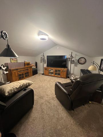 3321 6th Way E D, West Fargo, ND 58078