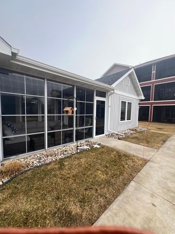 3321 6th Way E D, West Fargo, ND 58078