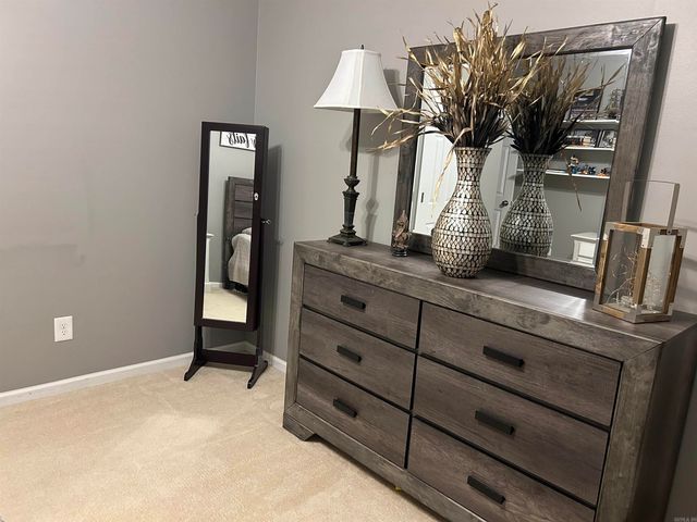 24 Ozark Drive, Maumelle, AR 72113