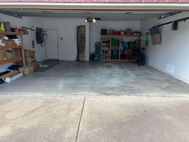 24 Ozark Drive, Maumelle, AR 72113