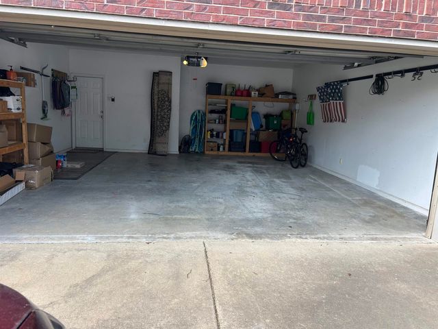 24 Ozark Drive, Maumelle, AR 72113