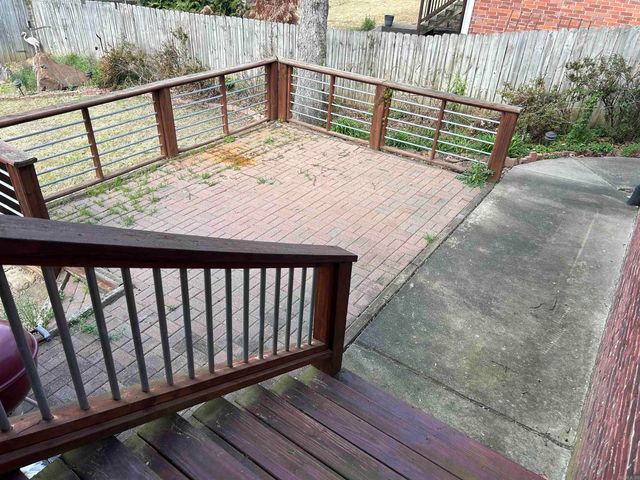 24 Ozark Drive, Maumelle, AR 72113