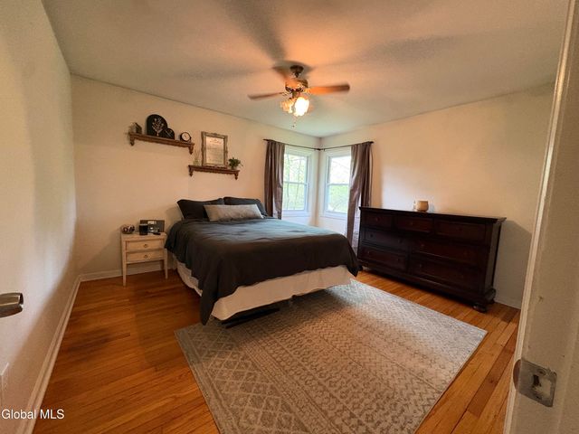 13 Laurel Road, Moreau, NY 12828