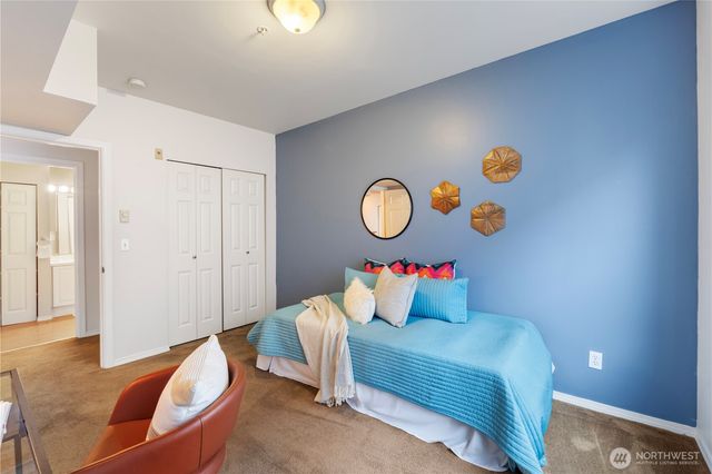 3221 SW Avalon Way #413, Seattle, WA 98126