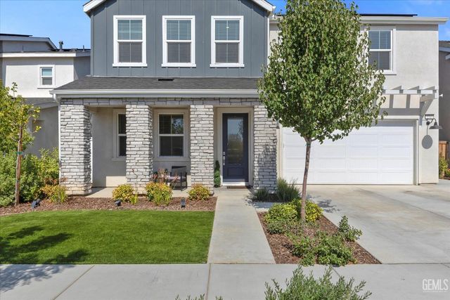 3310 Spruce Park Way, Shafter, CA 93263