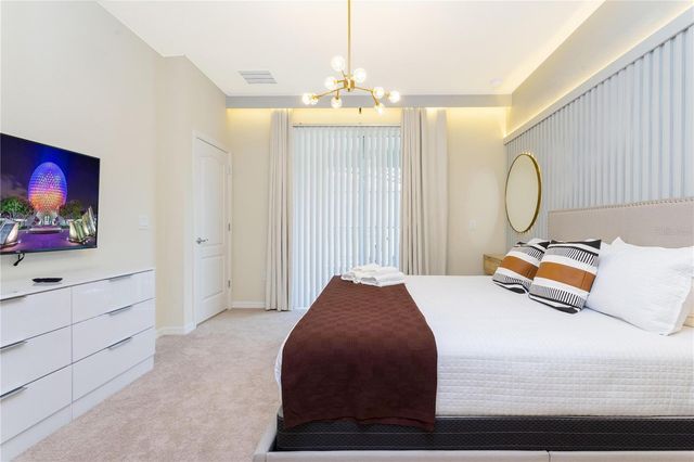 7256 OAKMOSS LOOP, Davenport, FL 33837